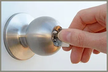 West Englewood IL Locksmith Store West Englewood, IL 773-897-5907